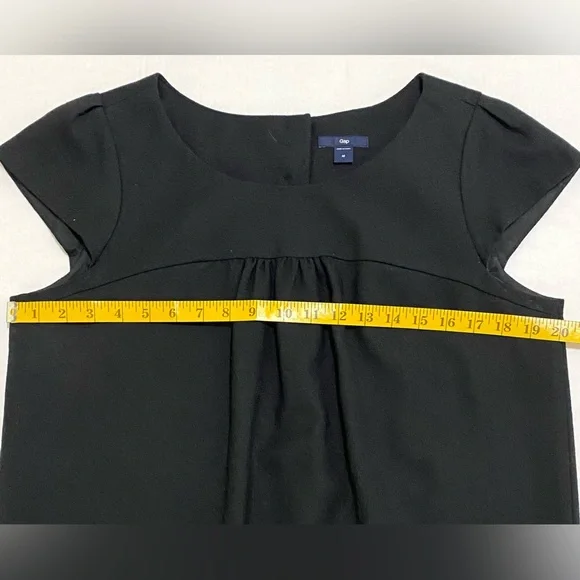 GAP Womens M Solid Black Cap Sleeve Straight Dress Maximalist Preppy Classic - Picture 10 of 16